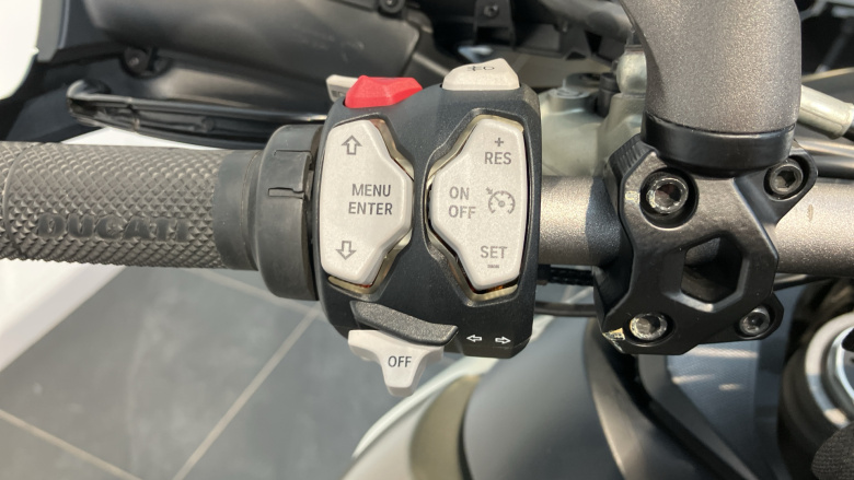 Ducati Multistrada 1200 Enduro Red